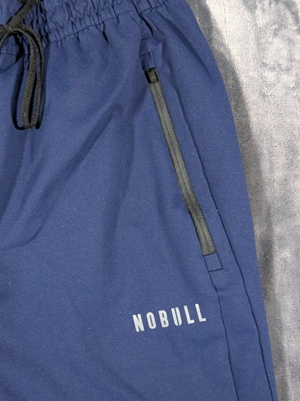 NOBULL Jogger Pants Mens Medium Performance Workout Gym Navy Stretch Zip Pockets